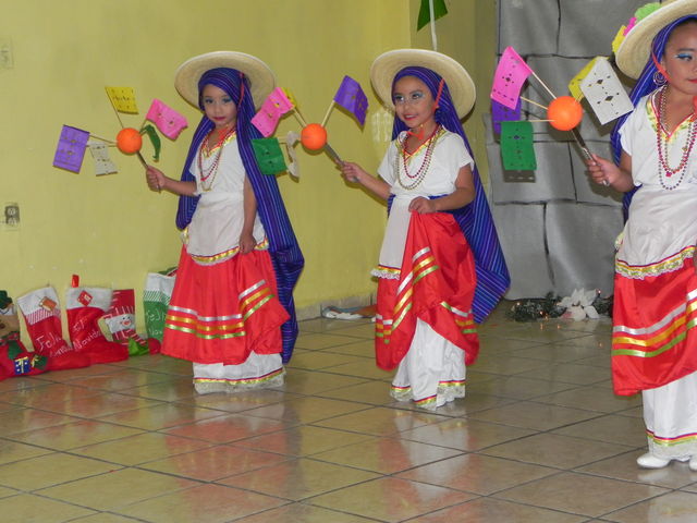 Michoacan.
Grupo de Danza Folklórica infantil.