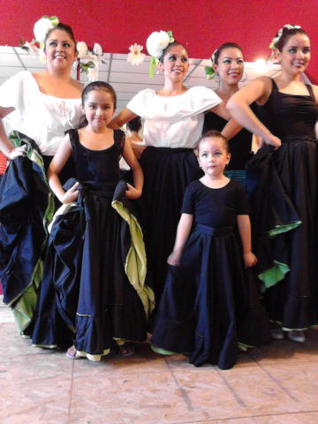 GRUPO DE TODAS LAS EDADES